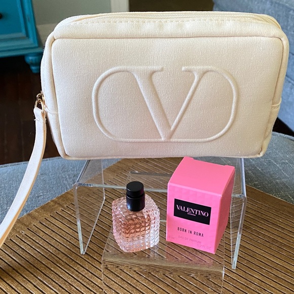 Valentino Small Ivory Pouch & Born In Roma Mini - Picture 2 of 9